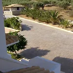 Maniati